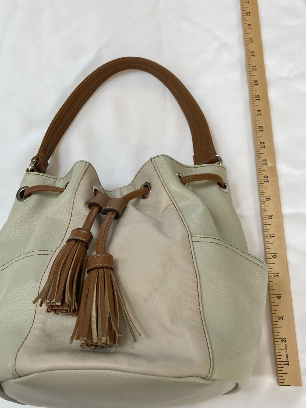 Tignanello Two-Tone Cream & Tan Leather Drawstring Bucket Bag Hobo Purse
